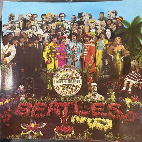 THE BEATLES - SGT. PEPPER'S LONELY HEARTS CLUB BAND PLAK