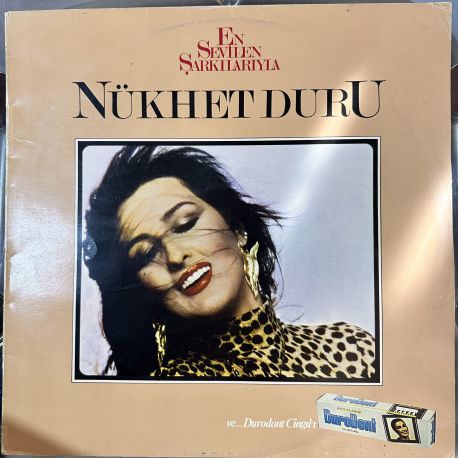 EN SEVİLEN ŞARKILARIYLA NÜKHET DURU PLAK