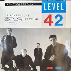 LEVEL 42 - LESSONS IN LOVE MAXI SINGLE PLAK
